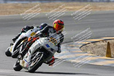 media/Feb-07-2025-CVMA Friday Practice (Fri) [[7034960ba2]]/4-Racer 4/Session 3 (Turn 8)/